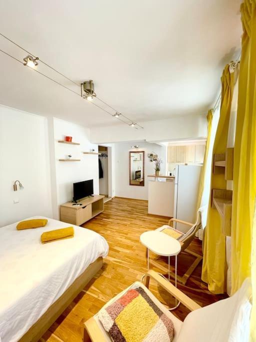 Boutique Apartment In The Bucharest City Center Exterior foto